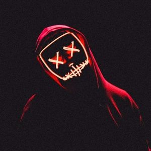 Meet your Posher, Giggz